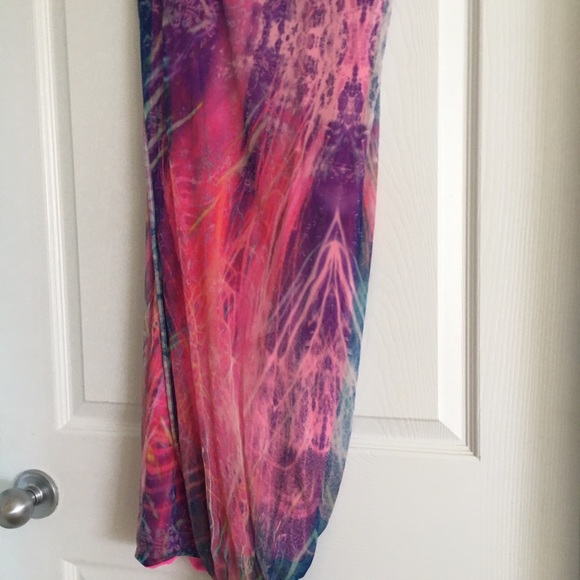 Vintage McQueen.  ❤️ - Picture 5 of 8